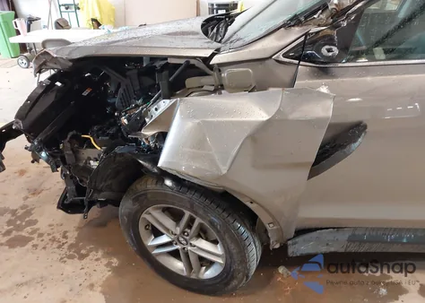 2018 Hyundai Santa Fe Sport 2.4L from USA, damaged, VIN 5NMZTDLB7JH075718